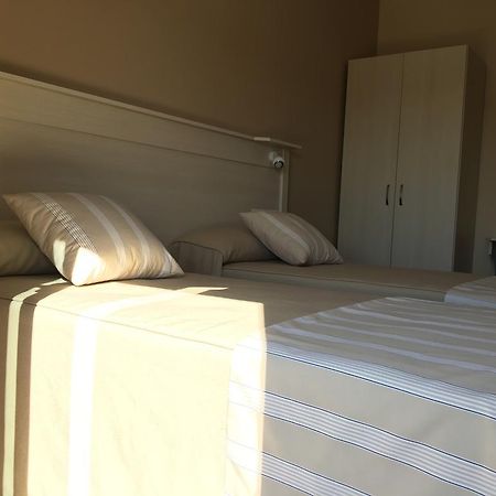 Hostal Los Encinares Villanueva de Córdoba Exterior foto
