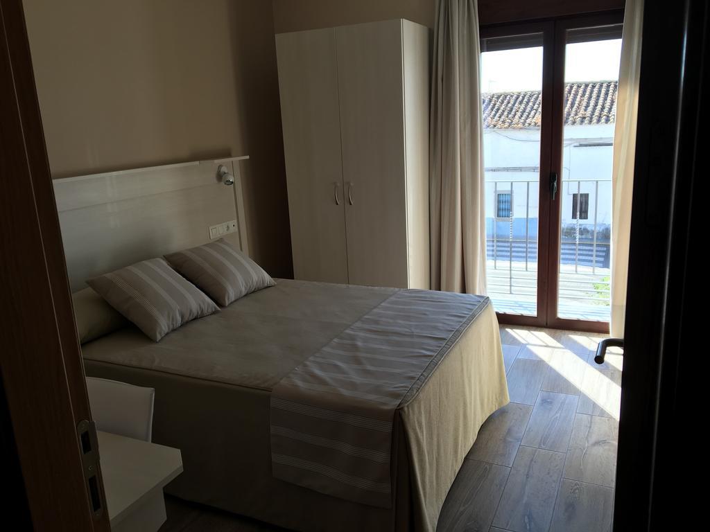 Hostal Los Encinares Villanueva de Córdoba Exterior foto